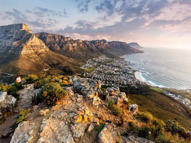 https://phenomglobaltravels.com/wp-content/uploads/2018/08/post_capetown_06-640x480.jpg