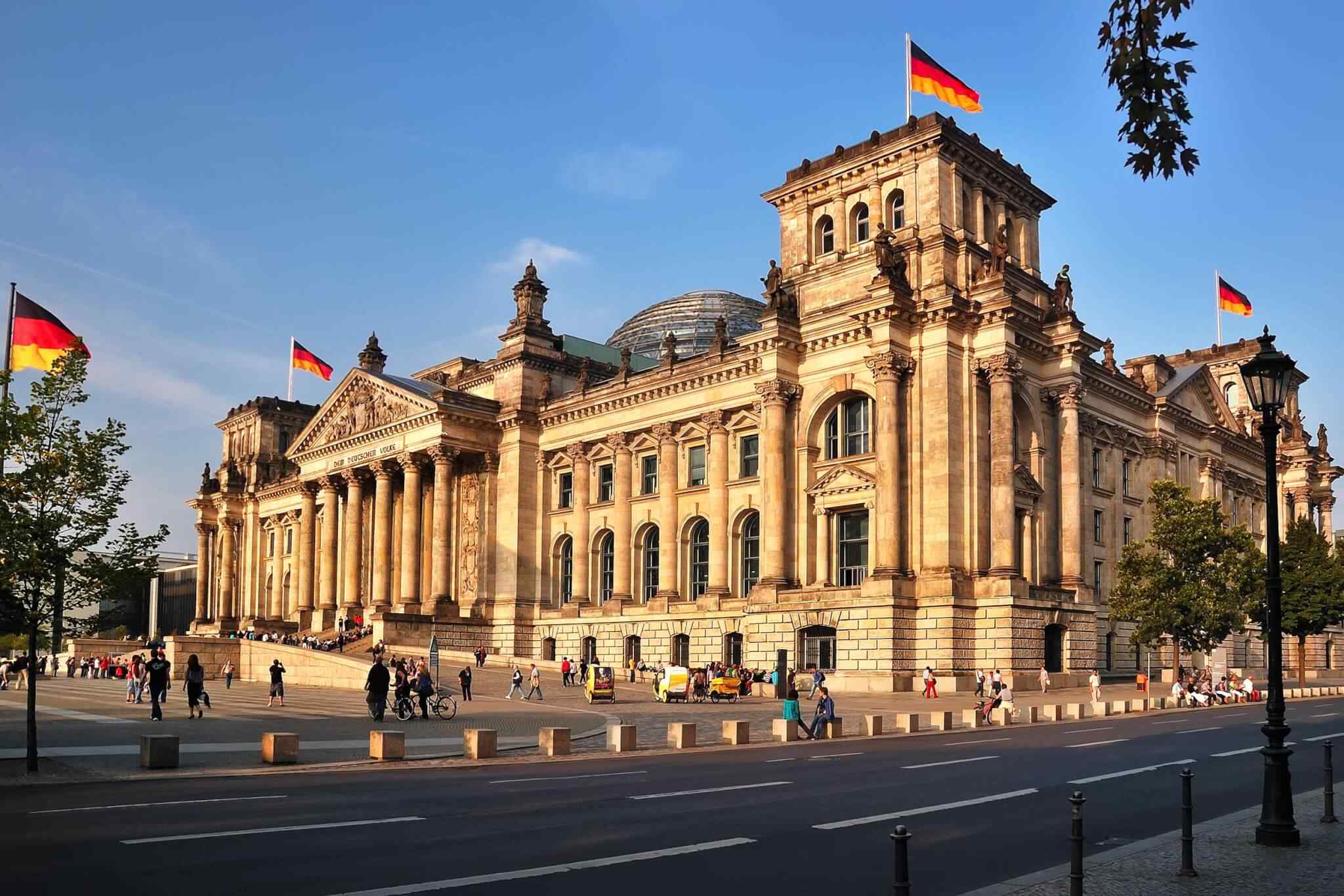 destination-berlin-01 https://phenomglobaltravels.com/wp-content/uploads/2018/09/destination-berlin-01.jpg