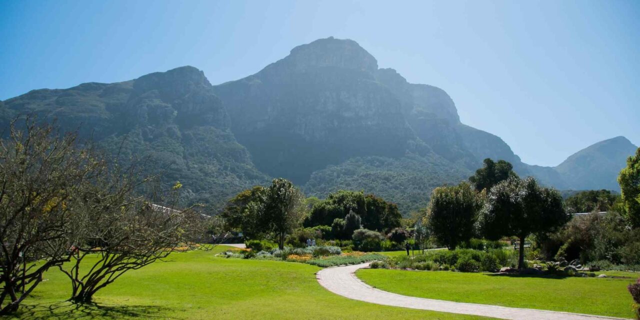 https://phenomglobaltravels.com/wp-content/uploads/2018/09/tour-capetown-03-1280x640.jpg